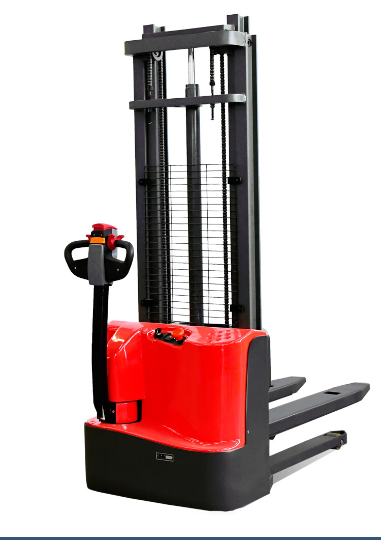 恒载1.5吨站驾式堆高车