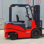 恒载3吨全电动座驾式堆高车