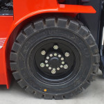 恒载3吨全电动座驾式堆高车